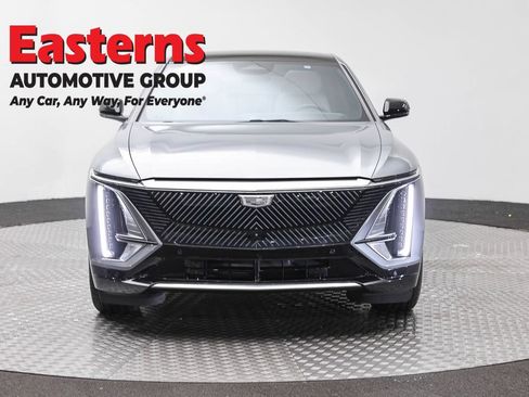Used 2024 Cadillac Lyriq Luxury RWD image 2