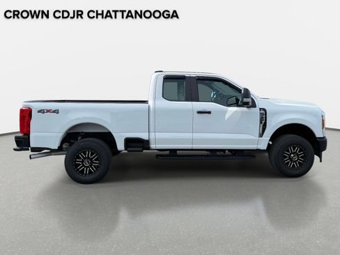 Used 2024 Ford F250 XL AWD/4WD image 7