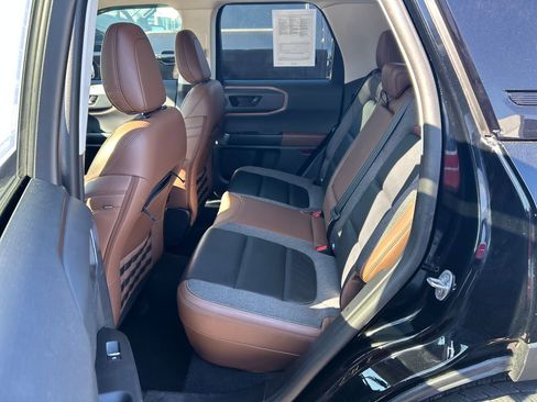 Used 2023 Ford Bronco Sport Outer Banks w/ Tech Package image 27