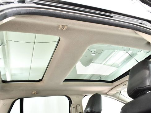 Used 2010 Ford Edge Limited AWD/4WD image 18