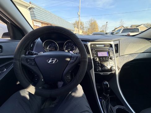 Used 2013 Hyundai Sonata SE image 5