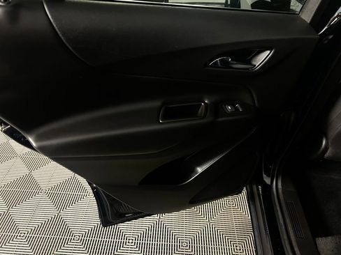 Used 2022 Chevrolet Equinox LT image 24