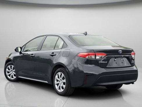 Used 2024 Toyota Corolla LE FWD image 20