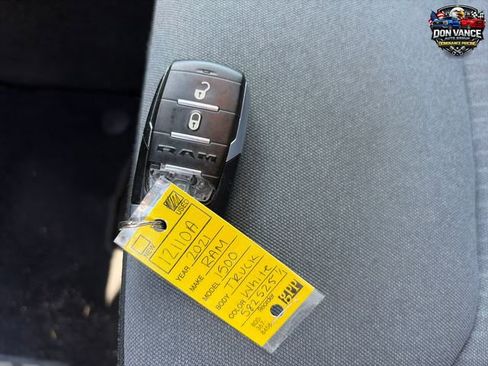 Used 2021 RAM 1500 Big Horn AWD/4WD image 27