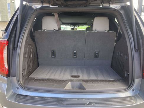 Used 2021 GMC Yukon SLT w/ SLT Luxury Plus Package image 15