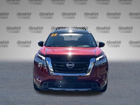 Used 2023 Nissan Pathfinder SL w/ SL Premium Package image 3