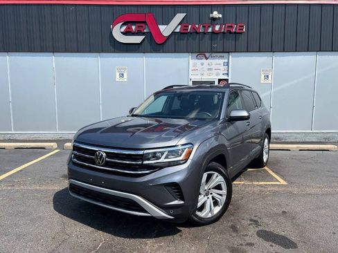 Used 2021 Volkswagen Atlas SE image 1
