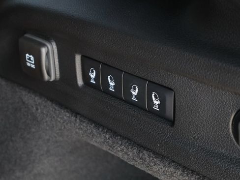 Used 2025 Jeep Grand Cherokee L Summit AWD/4WD image 29