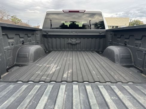 Used 2022 Chevrolet Silverado 1500 RST image 32