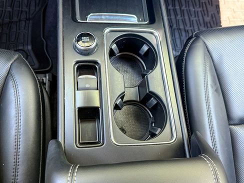 Used 2023 Lincoln Corsair AWD w/ Equipment Group 101A image 29