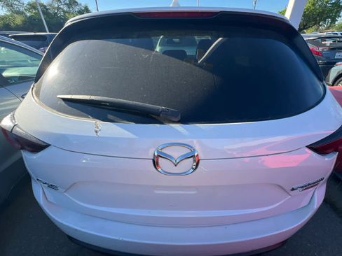 Used 2019 MAZDA CX-5 Touring image 5