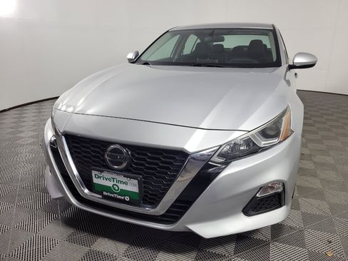 Used 2020 Nissan Altima 2.5 S FWD image 15