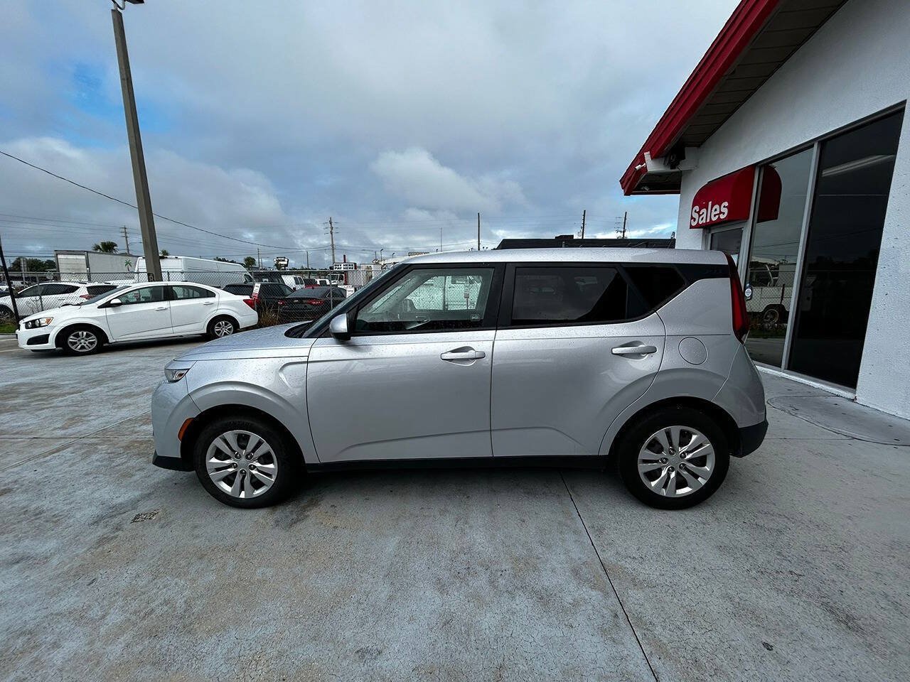 Used 2020 Kia Soul LX FWD image 5