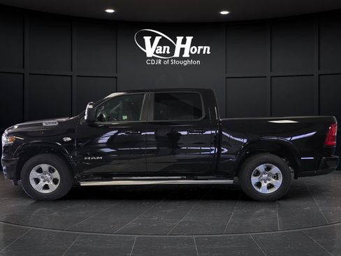 New 2026 RAM 1500 Big Horn AWD/4WD image 11