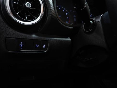 Certified 2023 Hyundai Kona SE image 20