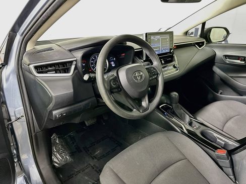 Used 2021 Toyota Corolla LE FWD image 10