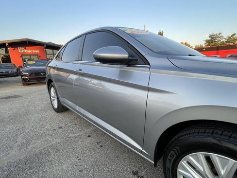 Used 2020 Volkswagen Jetta S w/ Driver Assistance Package FWD image 10