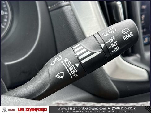 Used 2024 GMC Terrain SLT w/ LPO, Floor Liner Package AWD/4WD image 26