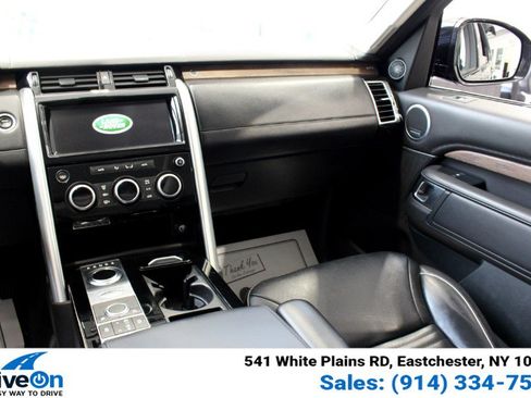 Used 2020 Land Rover Discovery HSE Luxury AWD/4WD image 23