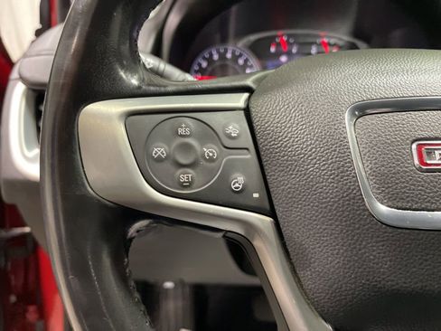 Used 2022 GMC Terrain SLT FWD image 28