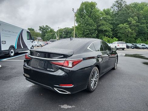 Used 2022 Lexus ES 350 w/ Premium Package FWD image 5