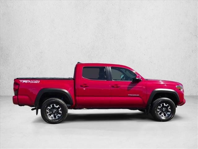 Used 2018 Toyota Tacoma TRD Off-Road AWD/4WD image 9
