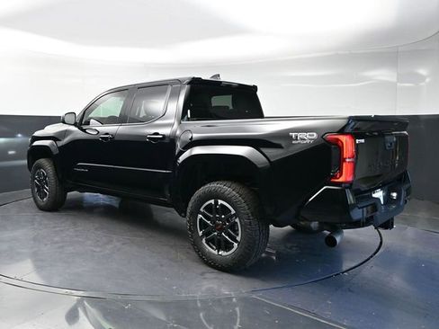 Used 2025 Toyota Tacoma TRD Sport RWD image 7