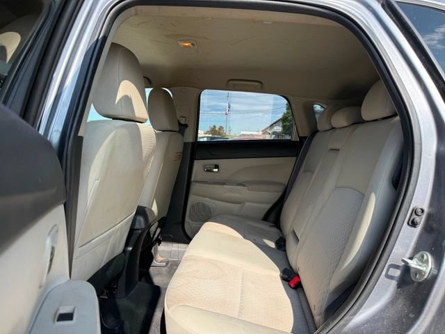 Used 2017 Mitsubishi Outlander Sport ES AWD/4WD image 8