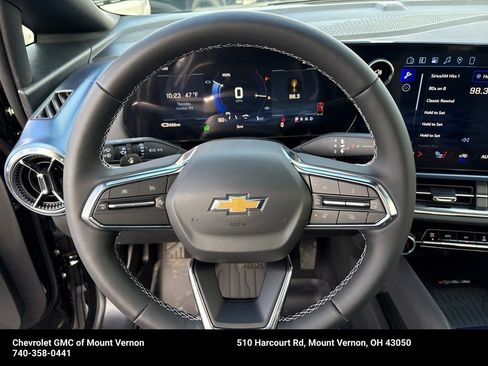 New 2026 Chevrolet Equinox EV LT image 15