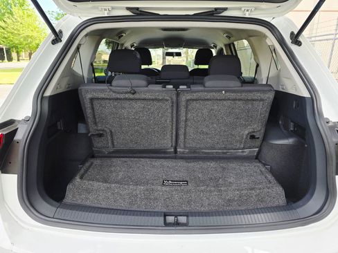 Used 2018 Volkswagen Tiguan S FWD image 47