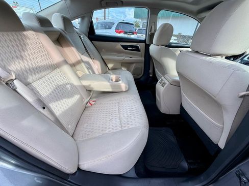 Used 2016 Nissan Altima 2.5 SV w/ Convenience Package FWD image 36