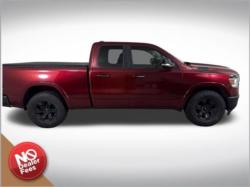 Used 2019 RAM 1500 Laramie AWD/4WD image 2