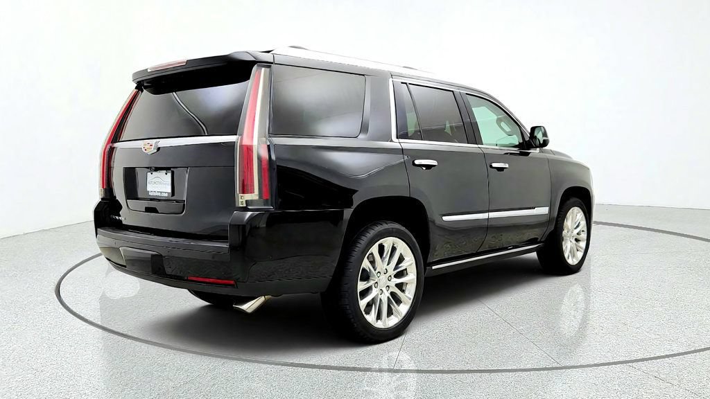Used 2020 Cadillac Escalade Premium Luxury AWD/4WD image 5