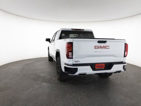 Used 2024 GMC Sierra 1500 Elevation w/ X31 Off-Road Package AWD/4WD image 10