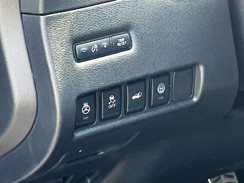 Used 2022 Nissan Murano SL w/ SL Moonroof Package FWD image 10