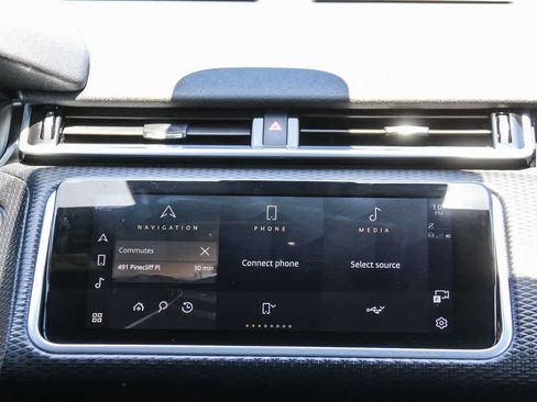 Used 2023 Land Rover Range Rover Velar S AWD/4WD image 15