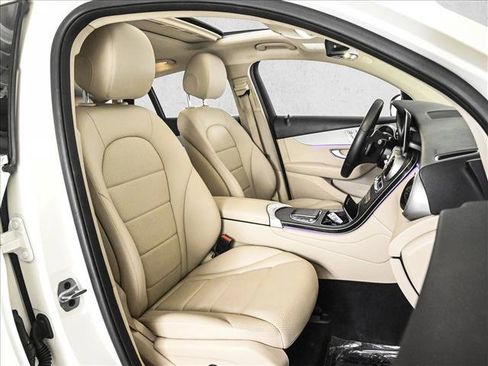 Used 2022 Mercedes-Benz GLC 300 4MATIC Coupe image 22
