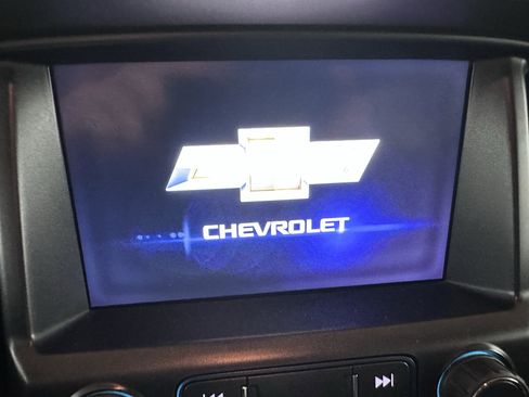 Used 2020 Chevrolet Colorado LT image 40