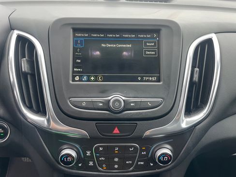 Used 2019 Chevrolet Equinox LT AWD/4WD image 13