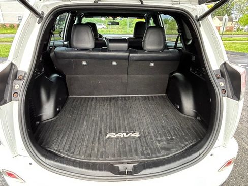 Used 2016 Toyota RAV4 SE AWD/4WD image 16