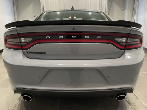 Used 2022 Dodge Charger R/T w/ Daytona Edition Group RWD image 5