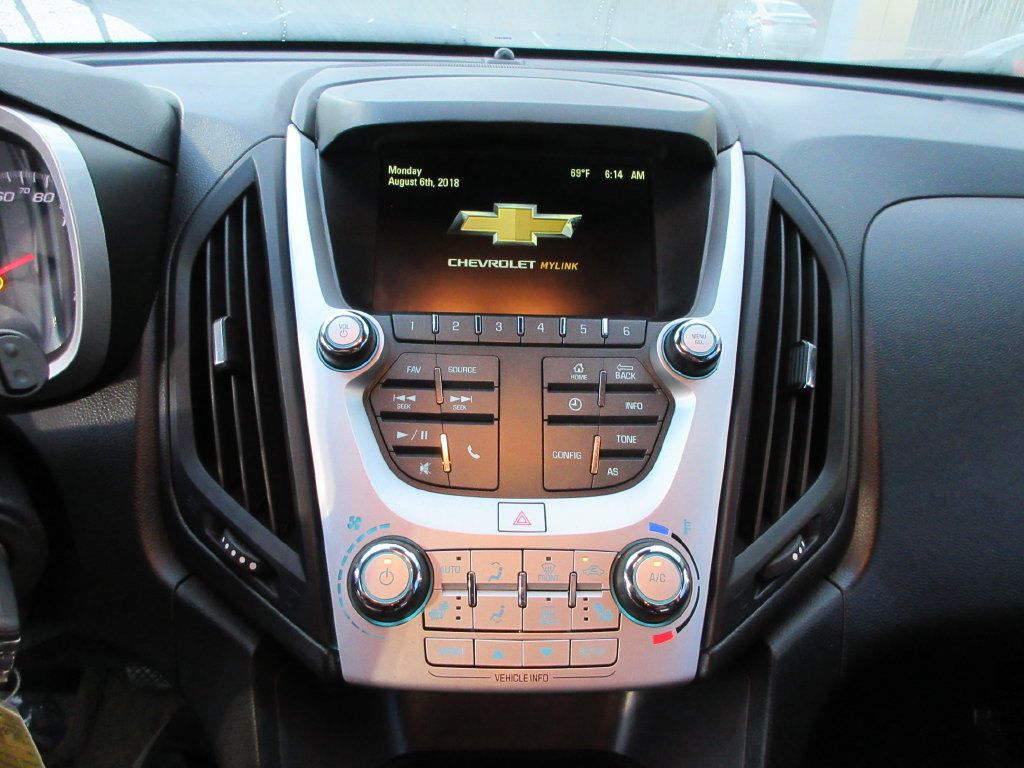 Used 2025 Chevrolet Equinox LT w/ Convenience Package II FWD image 28