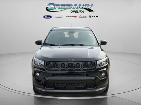 New 2026 Jeep Compass Latitude image 2