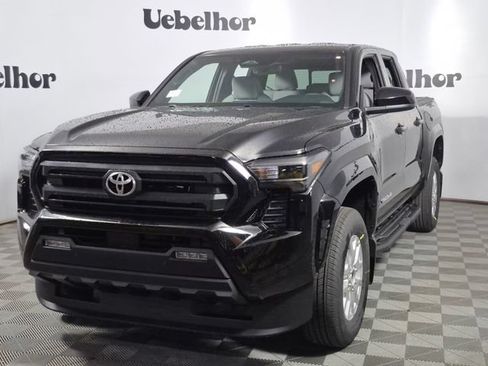 New 2026 Toyota Tacoma SR5 AWD/4WD image 3