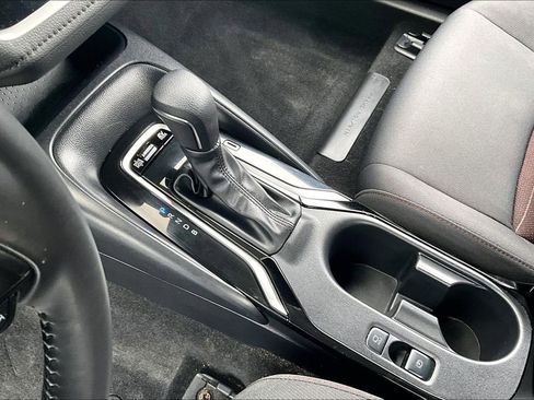 Used 2023 Toyota Corolla SE w/ SE Package FWD image 16