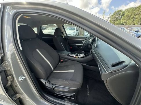 Used 2022 Hyundai Sonata SEL FWD image 13