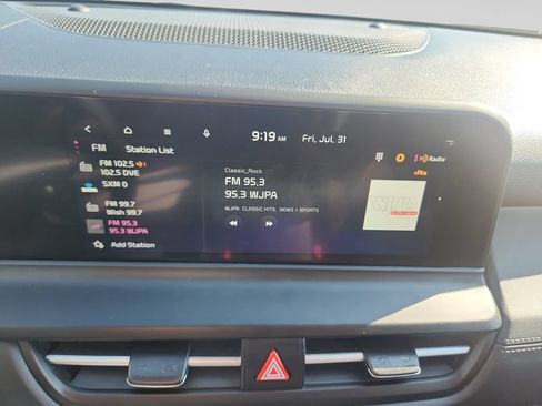 Certified 2024 Kia Seltos EX AWD/4WD image 21