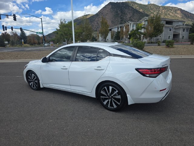 Used 2023 Nissan Sentra SV w/ SV Premium Package FWD image 5