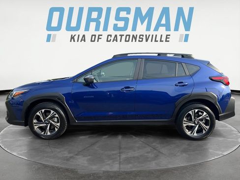 Used 2025 Subaru Crosstrek 2.5i Premium AWD/4WD image 3