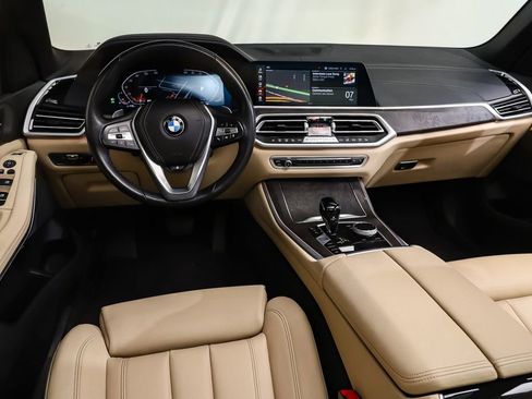 Used 2022 BMW X5 xDrive40i w/ Premium Package AWD/4WD image 5